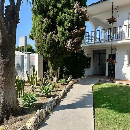 Апартаменти Puerto Banus Rene *
